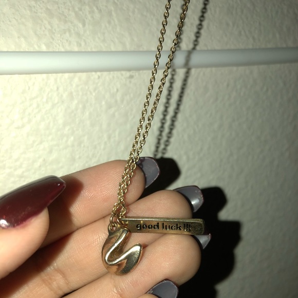 Necklace - Picture 3 of 3